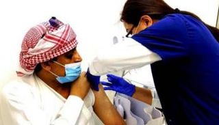 تطعيمات فيروس كورونا في الإمارات