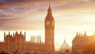 إنجلترا تفتح أبوابها للمسافرين من أمريكا والاتحاد الأوروبي