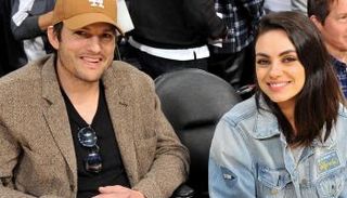 الممثلان الزوجان أشتون كوتشر وميلا كونيس