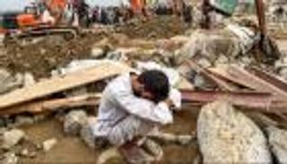 صور.. 40 قتيلا و150 مفقودا جراء فيضانات اجتاحت شمال أفغانستان