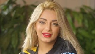 الإعلامية مي حلمي