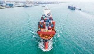 التجارة العالمية تتعافى