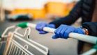 موسكو: ارتداء القفازات "إلزامي" في المتاجر والأماكن العامة