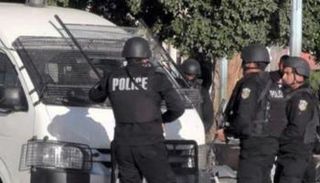 عناصر من الشرطة التونسية