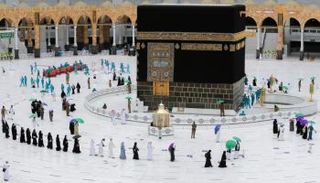 السعودية تستقبل 20 ألف معتمر 