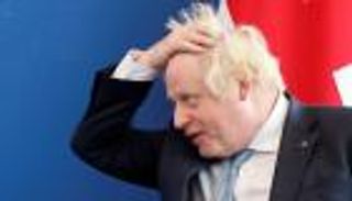 بعد شهرين فقط من الزواج.. رئيس وزراء بريطانيا ينتظر مولودا جديدا