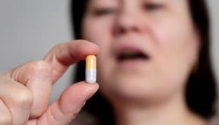 شركة إسرائيلية تعمل على لقاح فموي مضاد لكورونا- أرشيفية