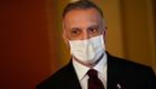 الكاظمي يعلن الحرب على الفساد لإنقاذ اقتصاد العراق.. هل ينجح؟