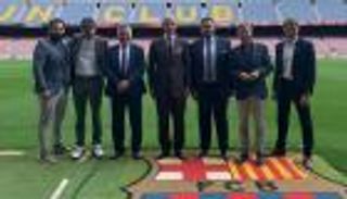 خطوة استثنائية.. العراق تخطط لرعاية مواهبها الكروية من قلب برشلونة