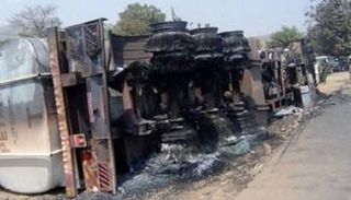 مصرع 33 شخصا في اصطدام حافلة بشاحنة وقود بالكونغو الديمقراطية