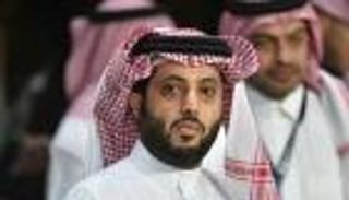 ما هي العضوية الذهبية التي حصل عليها تركي آل الشيخ من الأهلي والاتحاد؟