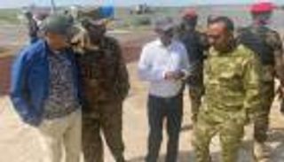 آبي أحمد وقادة عسكريون يتقدمون الخطوط الأمامية في عفار الإثيوبي