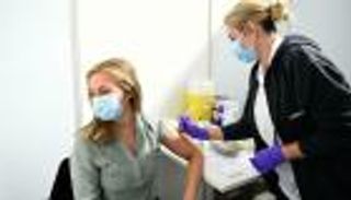 تحصين نصف سكان الاتحاد الأوروبي ضد كورونا.. مالطا في المقدمة