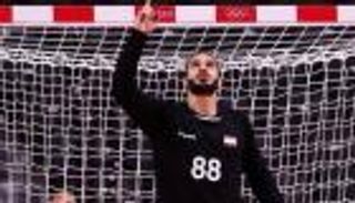لماذا اعتذر كريم هنداوي لمدرب منتخب مصر لليد رغم تألقه أمام ألمانيا؟