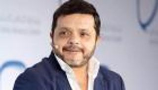 محمد هنيدي: "اتعملي بلوك.. الكيميا غدارة"