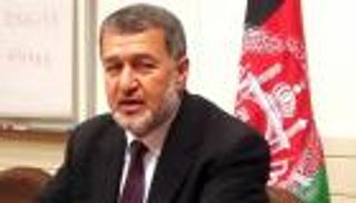 طالبان تتبنى هجوما قرب منزل وزير الدفاع وتهدد باستهداف المسؤولين