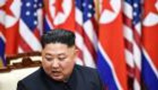 قصر محصن ضد النووي.. زعيم كوريا الشمالية يغرق في الترف