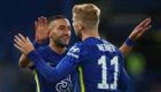 رغم غموض المستقبل.. حكيم زياش يكشف طموحاته بعد ثنائية الديربي