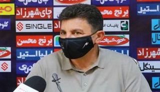 أمير قلعة نويي مدرب نادي غل غهر سيرجان الإيراني