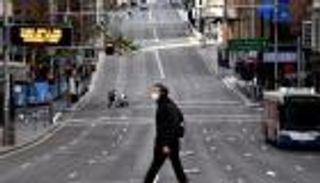 كورونا يتوغل في سيدني.. إصابات يومية قياسية وتوسيع تدابير الإغلاق