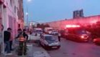 جريمة تهز المغرب.. يقطع رأس أمه ويتجول بها