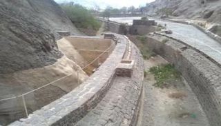 صهاريج عدن اليمنية