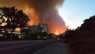 اقتراب النيران من محطة للطاقة الحرارية بتركيا