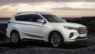 السيارة جيتور X70 موديل 2022