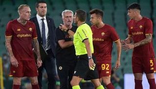 طرد جوزيه مورينيو