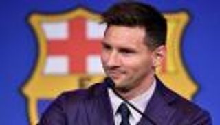 حشد جماهيري وتعديل مفاجئ.. هل يغير ليونيل ميسي وجهته؟