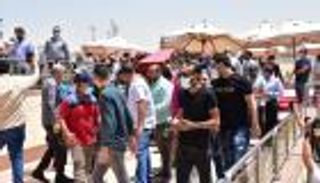 بالصور.. جثمان دلال عبدالعزيز إلى مثواه الأخير: "هنا يجتمع الأحبة"