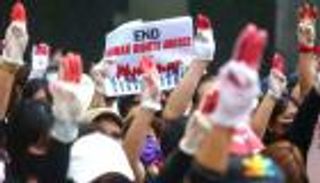 احتجاجات مناهضة للجيش في ميانمار في ذكرى انتفاضة 1988