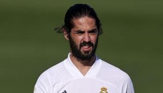 لاعب ريال مدريد إيسكو ألاركون