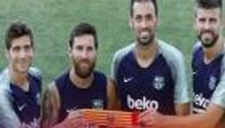 رسميا.. برشلونة يعلن خليفة "القائد" ليونيل ميسي