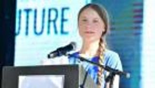 بعد رفضها الحضور.. جريتا تونبري تغير موقفها بشأن "مؤتمر المناخ"