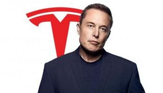 إيلون ماسك الرئيس التنفيذي لشركة 