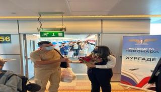 الغردقة تستقبل أولى رحلات السياحة الروسية بعد توقف 6 سنوات