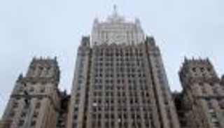 "الرد بالمثل".. روسيا تفرض عقوبات شخصية ضد بريطانيين