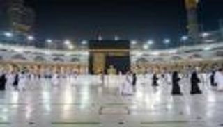 السعودية تمنح تصاريح العمرة للفئة العمرية 12-18 عاماً بشرط