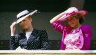 سارة فيرجسون: الأميرة ديانا كانت ستفخر بهاري بتركه الحياة الملكية