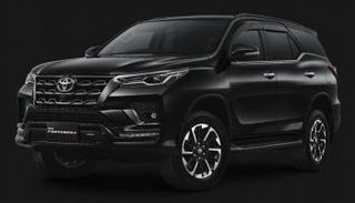  طراز Fortuner GR Sport 2022