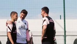 ليونيل ميسي مع إسماعيل الغربي