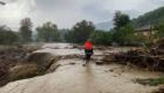 صور.. ارتفاع حصيلة قتلى سيول تركيا إلى 17