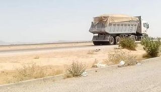 شاحنة لنقل الفوسفات في تونس