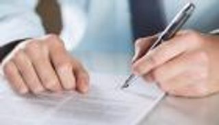 اليوم العالمي للعُسر.. حقائق علمية وقائمة مشاهير