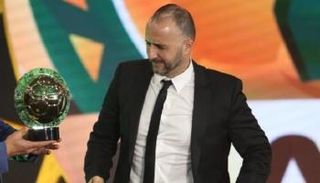 جمال بلماضي مدرب منتخب الجزائر