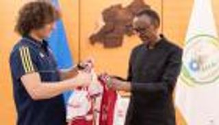 بعد هزيمة أرسنال.. طوارئ في قصر الرئاسة برواندا