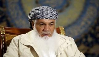 القائد الأفغاني البارز محمد إسماعيل خان 