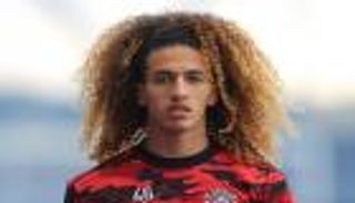 3 عوامل ترشح حنبعل المجبري لدخول حسابات مانشستر يونايتد