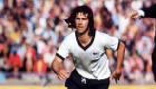 ملك الأرقام القياسية.. وفاة جيرد مولر أسطورة الكرة الألمانية